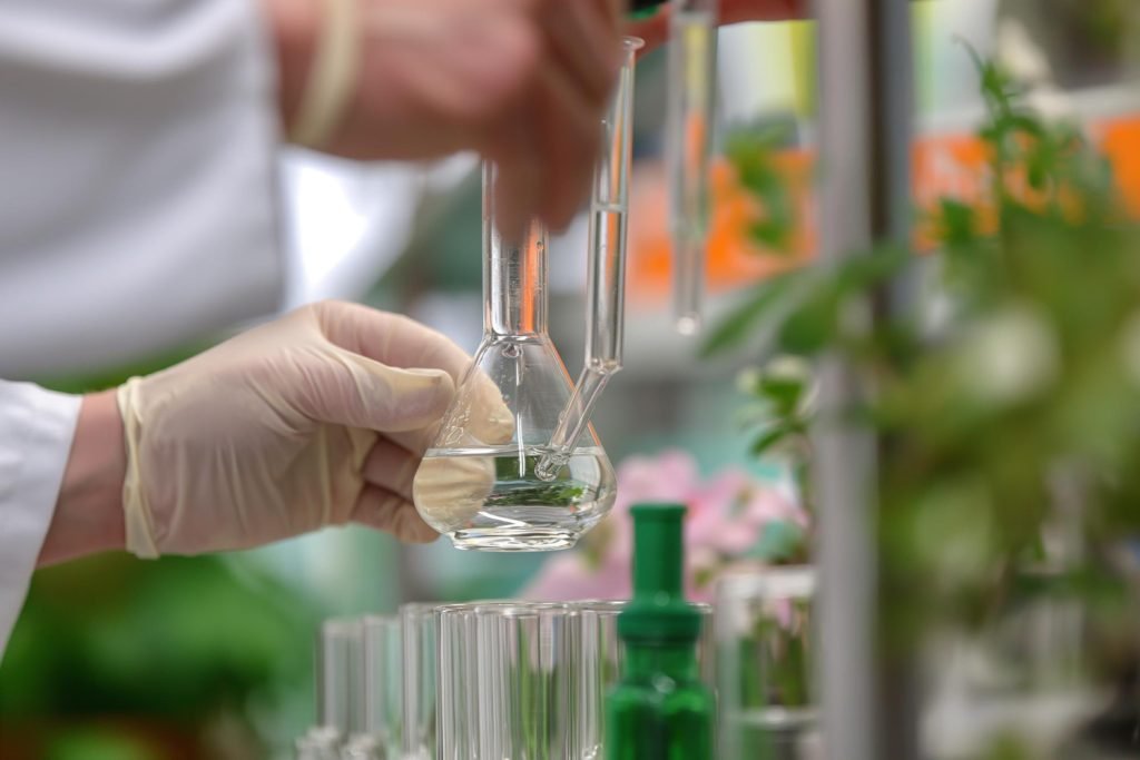 From Plant to Product: The Journey of Cannabis Extraction Methods 4 From Plant to Product: The Journey of Cannabis Extraction Methods