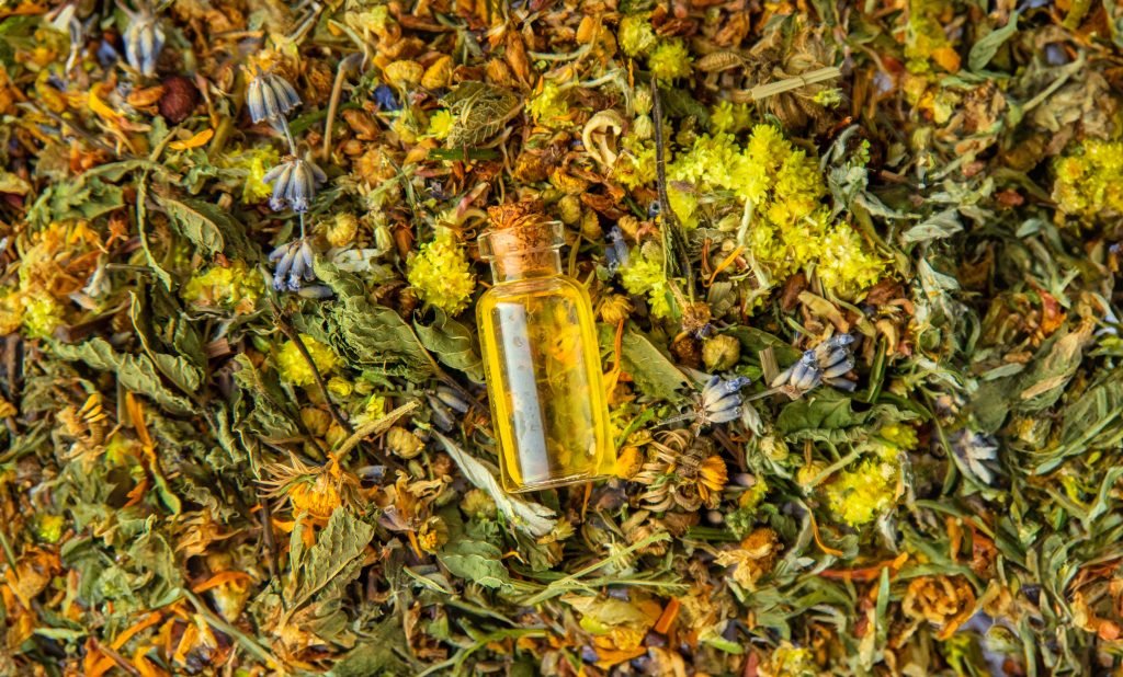 Demystifying Terpenes: Understanding the Aromatics of Cannabis 8 Demystifying Terpenes: Understanding the Aromatics of Cannabis